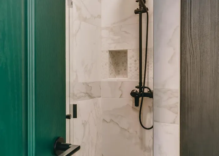 Zajos Noisy Vincent * Balatonfured